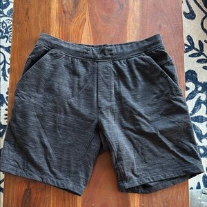 Lululemon Men’s sweatpants shorts